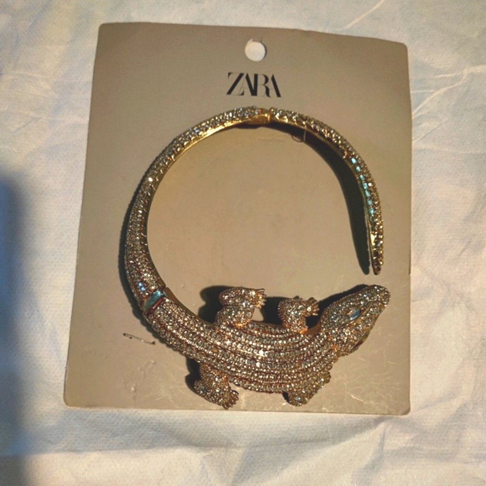 Zara gold alligator choker/necklace